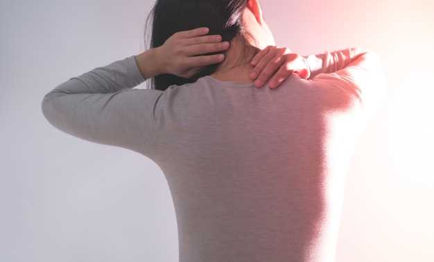 Боль под правыми ребрами: причины и способы лечения [Медицина Здоровье]