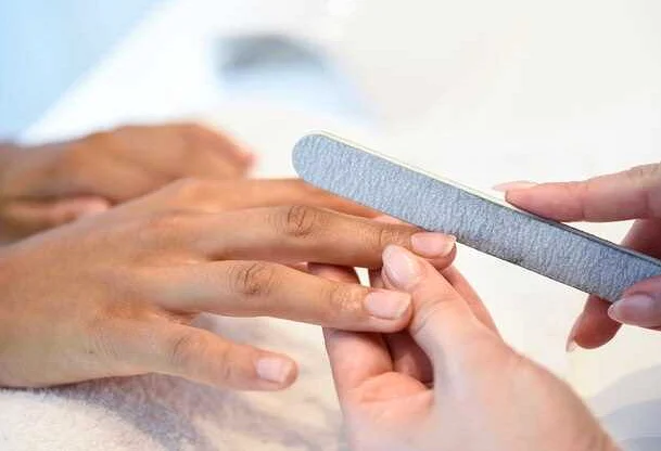 Применение горячих ванн для лечения вросшего ногтя