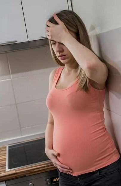 Влияние отеков на плод при беременности: причины, последствия и меры предосторожности