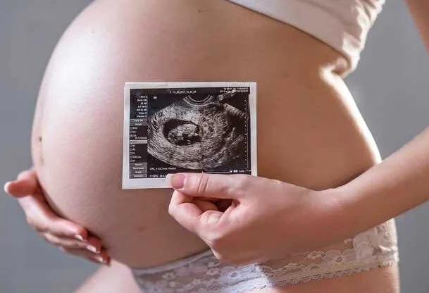 Послеродовый период: роды плаценты, восстановление и первые моменты с малышом
