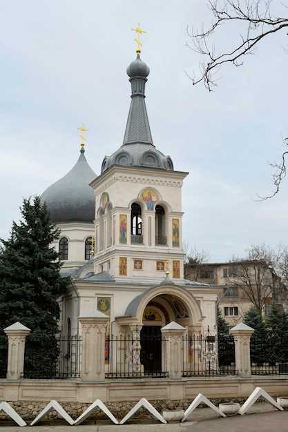 Список католических церквей в Санкт-Петербурге