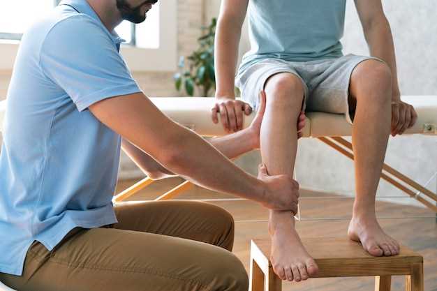 Перелом мизинца на ноге: первая помощь и лечение