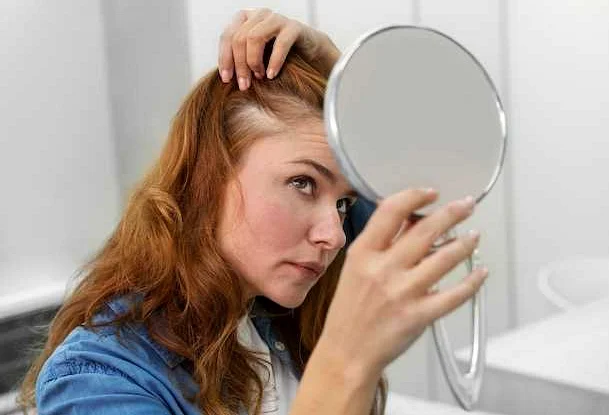 Проблемы с кожей головы: основные причины зуда