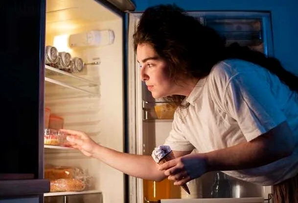 Причины помутнения мочи в холодильнике